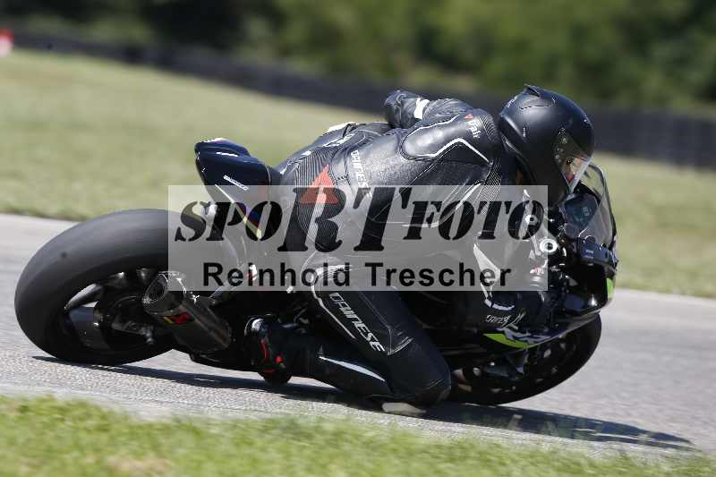 /44 09.08.2025 Plüss Moto Sport ADR/Freies Fahren/backside